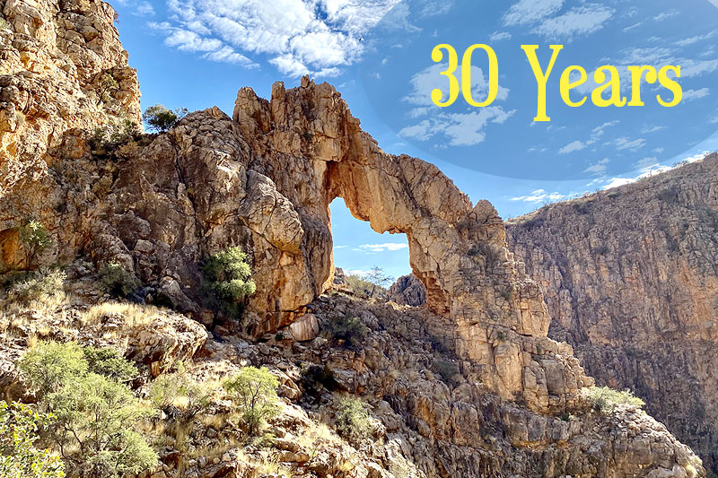 Rock arch Bogenfels 30 years BüllsPort NAUkLuFT Namibia